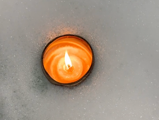 The Many Ways to Use Our Floating Coconut Candles: A Unique Twist on Aromatherapy & Relaxation