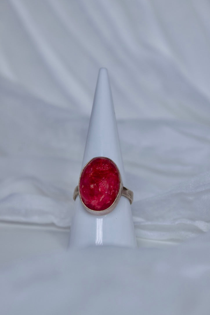 Ruby ring, size 8 | enhance vitality and enter an era of safety