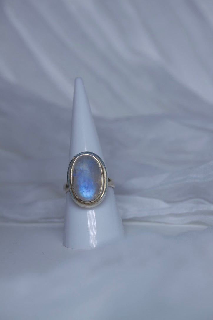 Sterling Silver Moonstone Ring (Oval Shape), size 7.25 | for feminine energy and healing