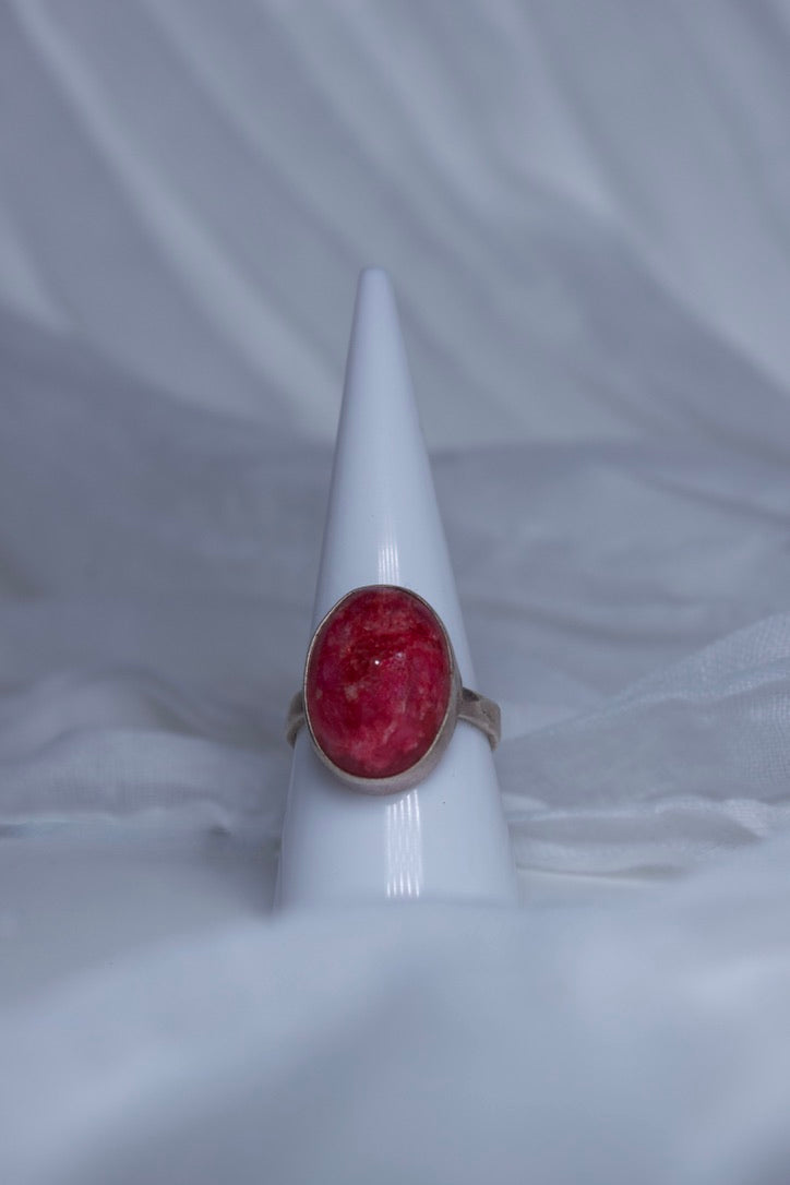 Ruby ring, size 8 | enhance vitality and enter an era of safety