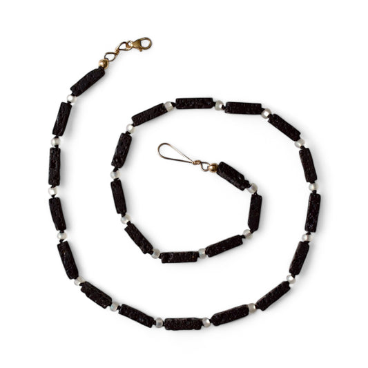 Lava stone beaded necklace| Diffuse your favorite oils for on-the-go aromatherapy!