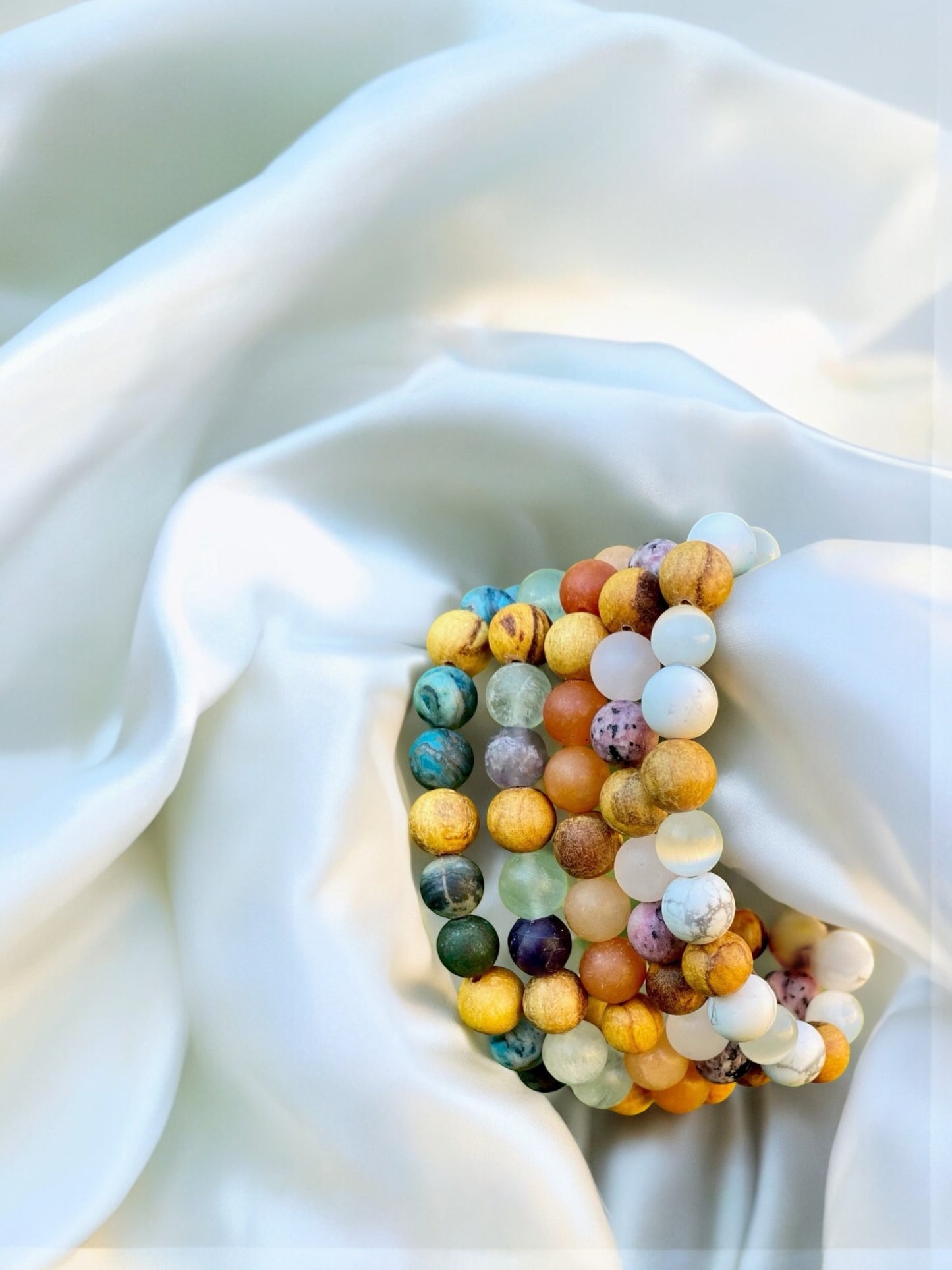 Deluxe Diffuser Meditation bracelet gift set (five Malas)