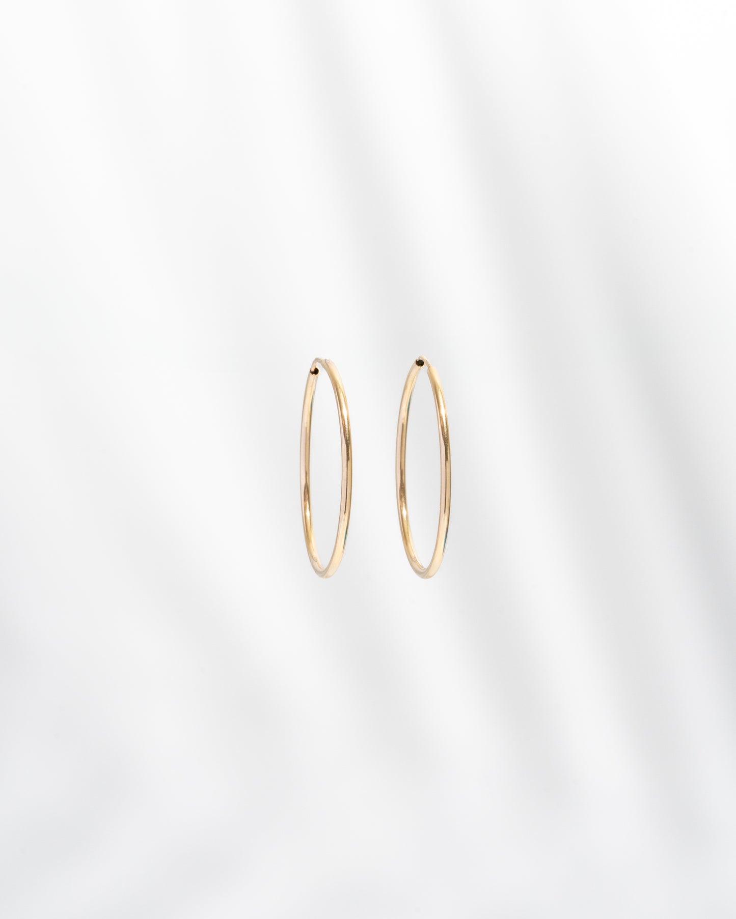 Everyday gold hoops (multiple sizes available)