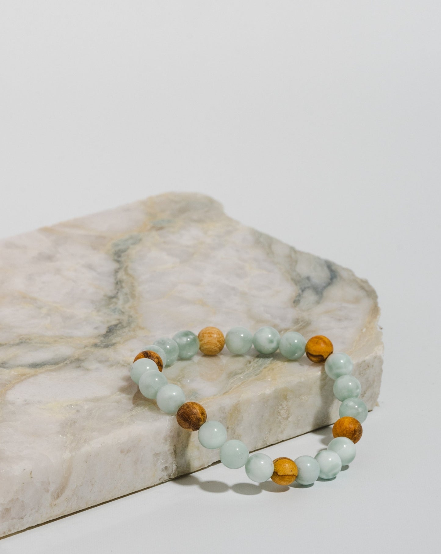 Chalcedony and Palo Santo diffuser Mala bracelet