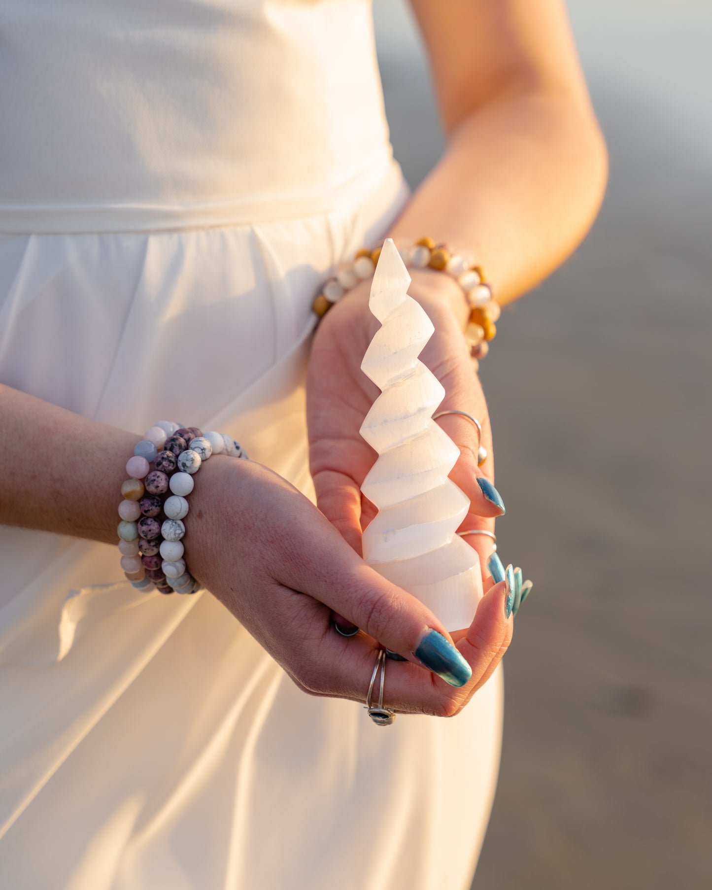 Selenite Meditation Tower- A Calming and Soothing Addition to Your Meditation Practice