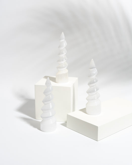 Selenite Meditation Tower- A Calming and Soothing Addition to Your Meditation Practice