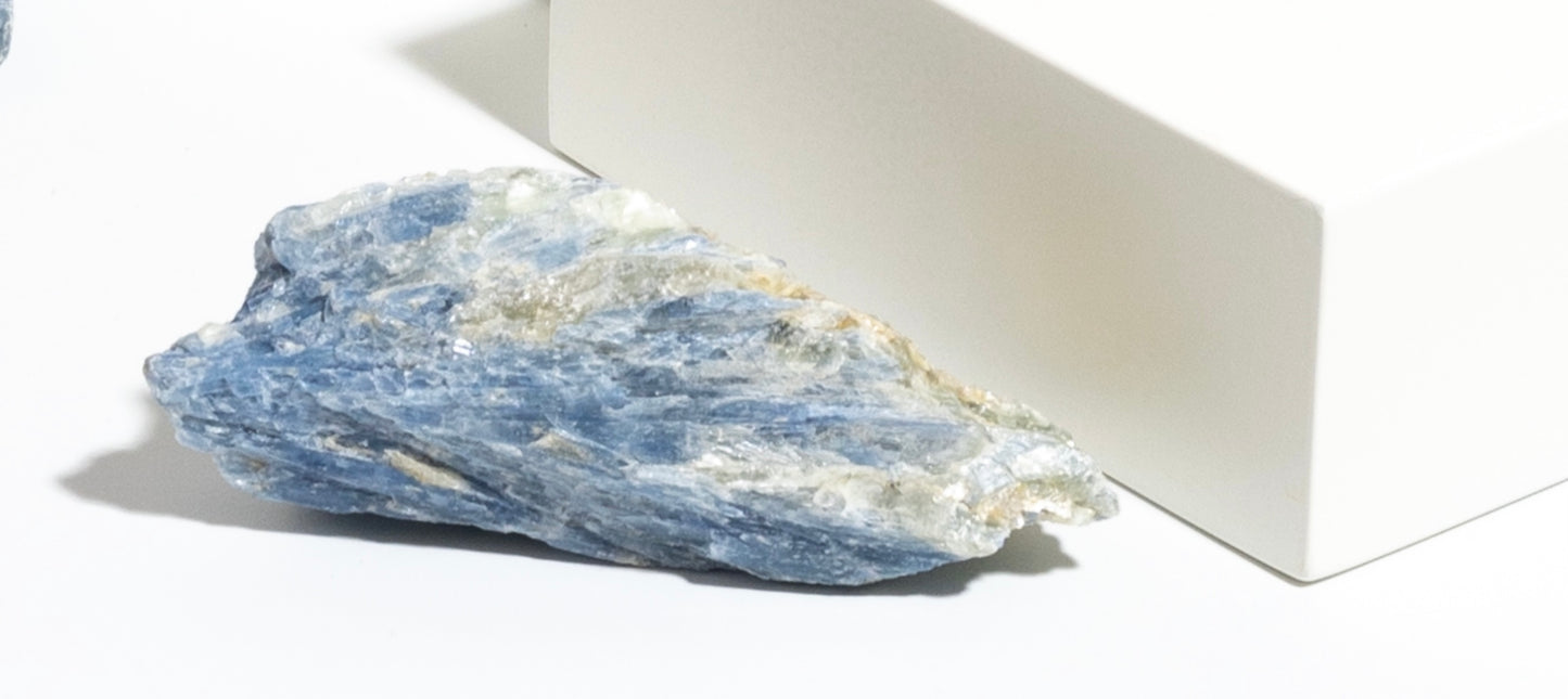 Kyanite raw crystal specimens- A Stunning and Unique Addition to Your Crystal Collection